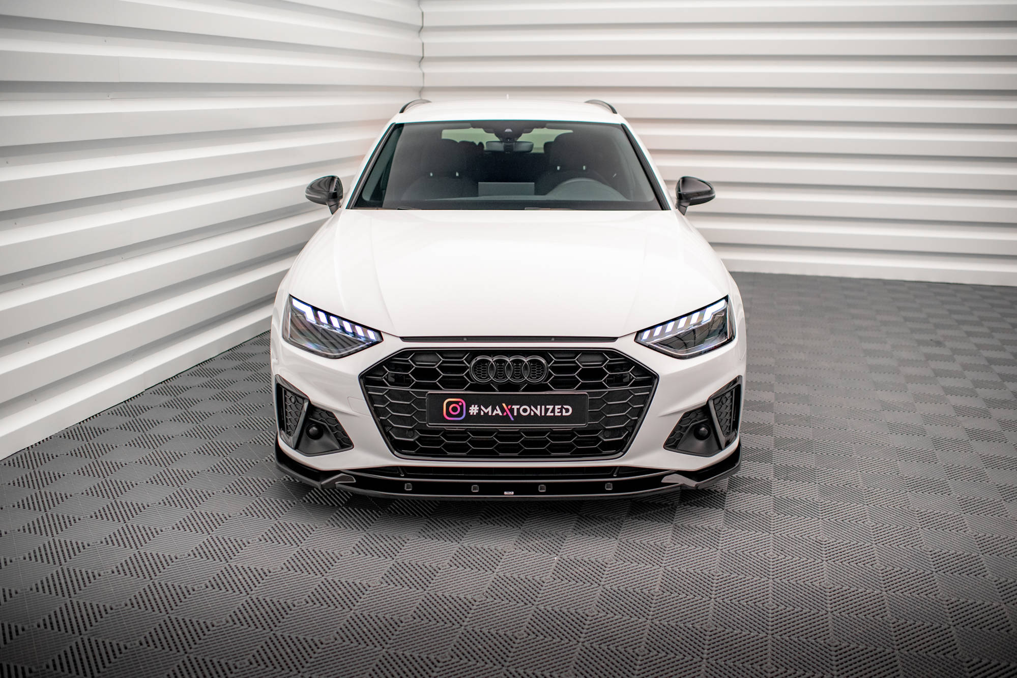 Front Splitter V.1 Audi A4 S-Line / S4 B9 Facelift - 3