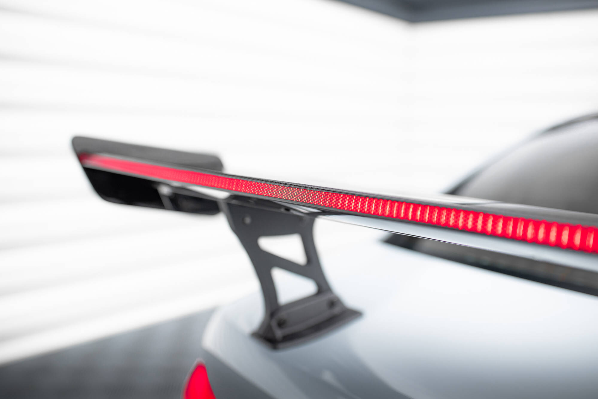CARBON SPOILER WITH INTERNAL BRACKETS UPRIGHTS + LED SUITABLE FOR BMW M3 G80 / M340I G20 / 3 M-PACK G20 / 3 STANDARD G20 – MAXTON DESIGN - 9