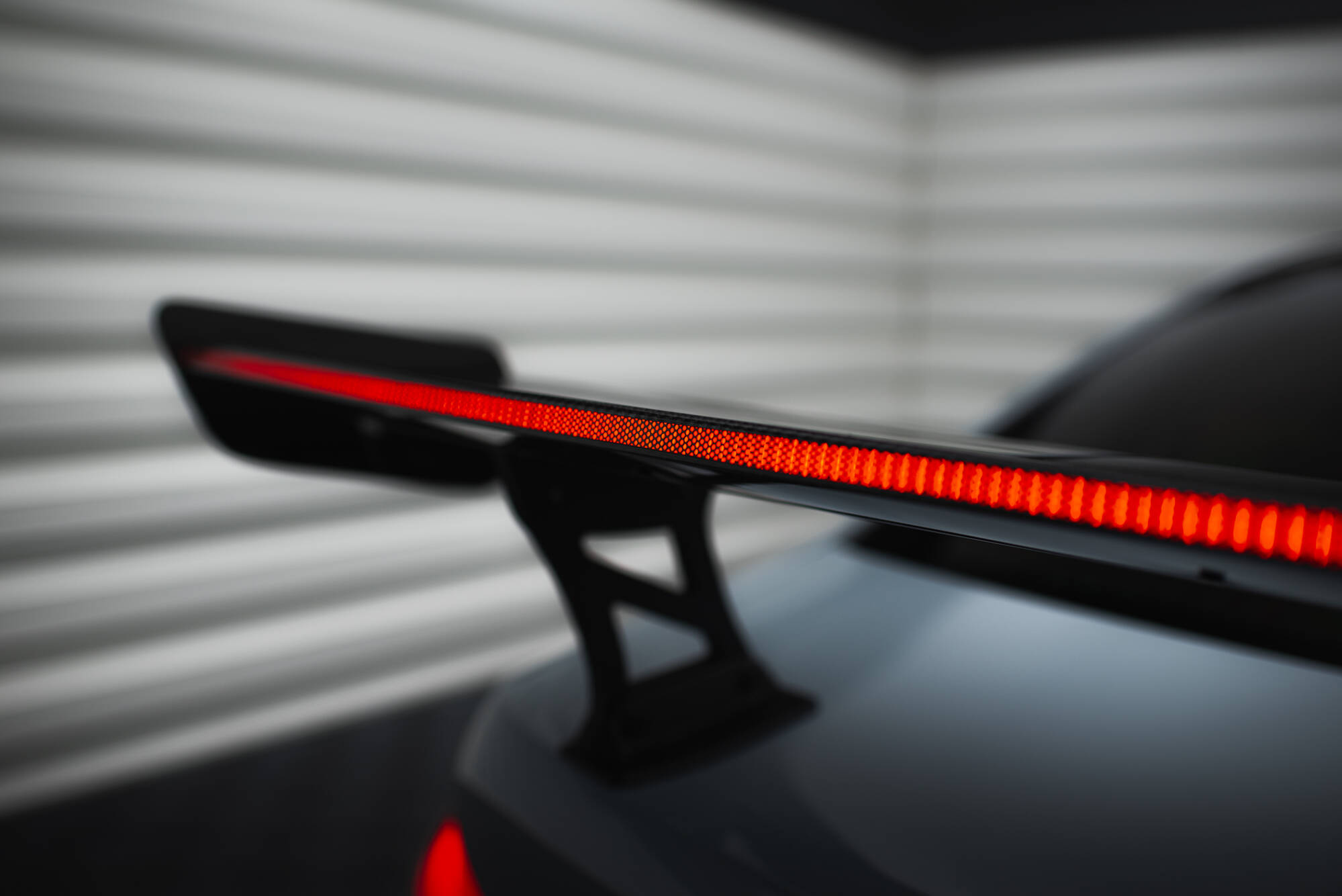 CARBON SPOILER WITH INTERNAL BRACKETS UPRIGHTS + LED SUITABLE FOR BMW M3 G80 / M340I G20 / 3 M-PACK G20 / 3 STANDARD G20 – MAXTON DESIGN - 4