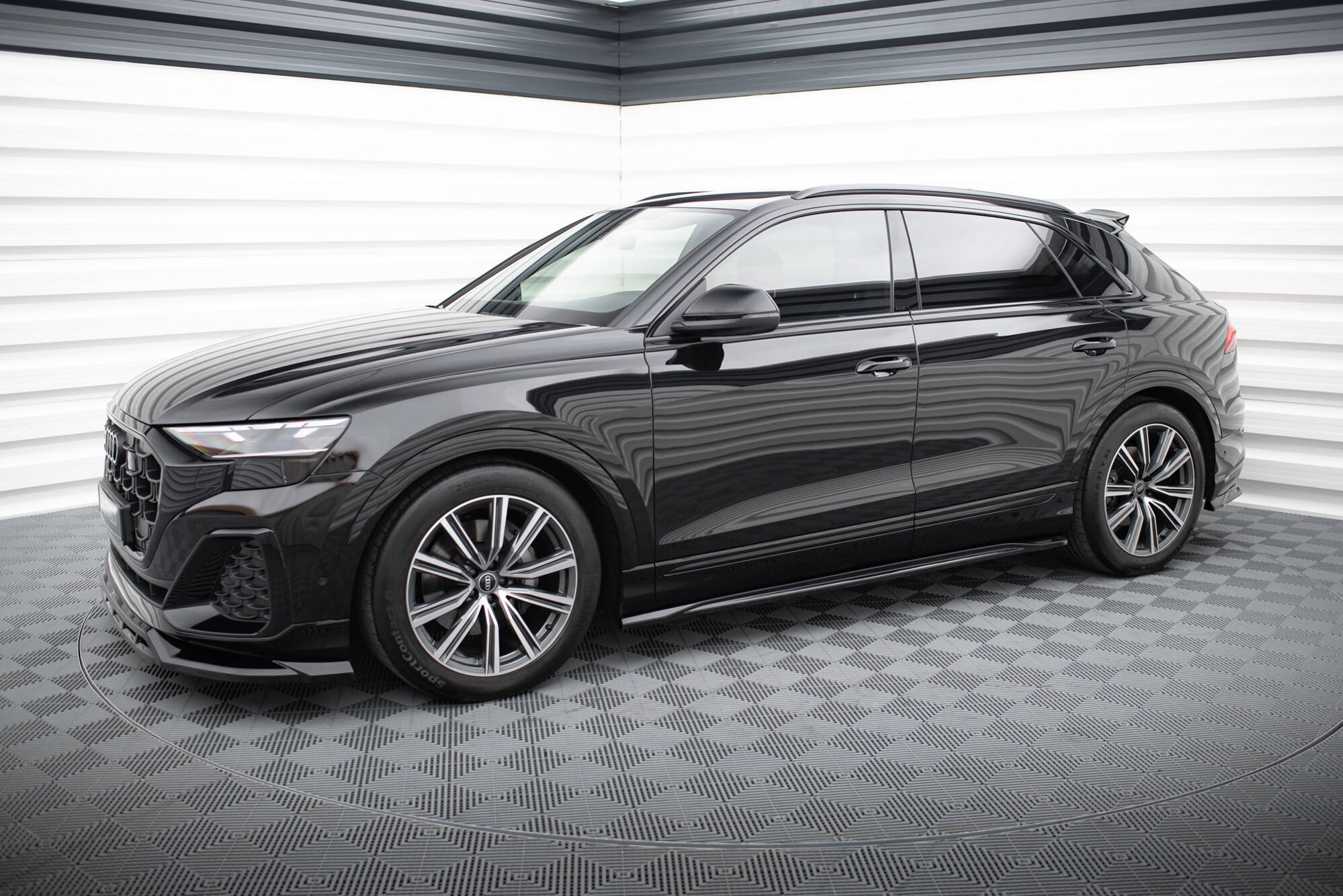 Side Skirts Diffusers V.2 Audi Q8 / Q8 S-Line / SQ8 Mk1 - 3