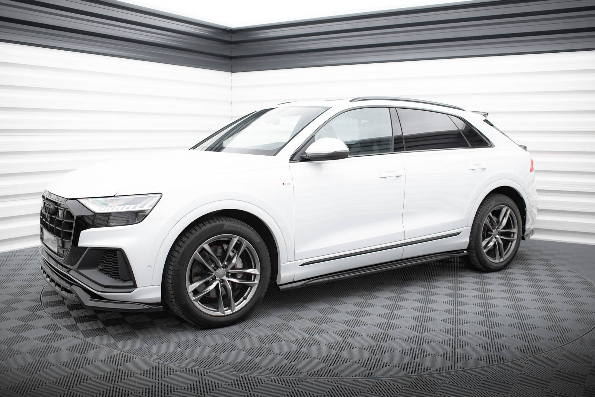 Side Skirts Diffusers V.2 Audi Q8 / Q8 S-Line / SQ8 Mk1 - 5