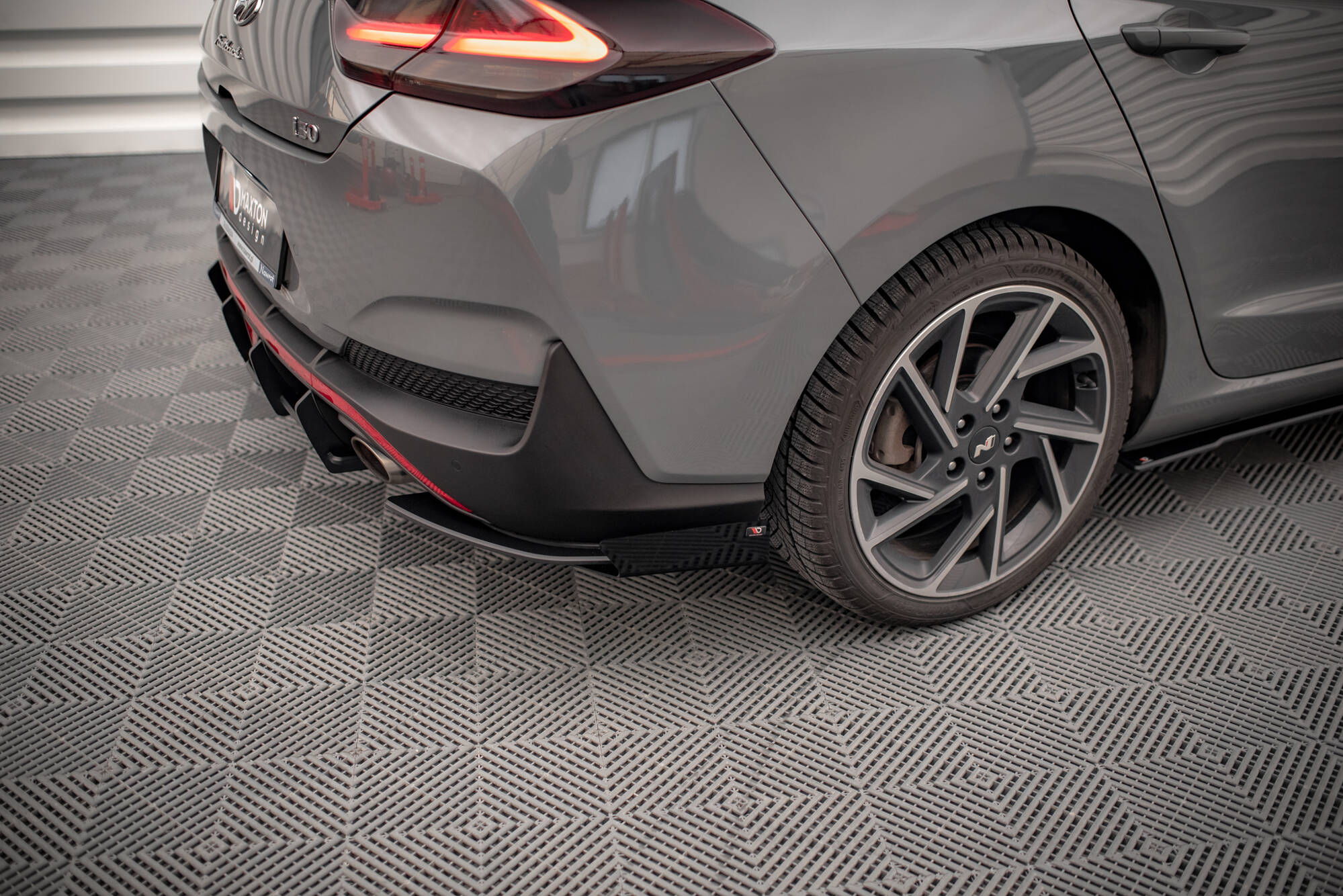 REAR SIDE FLAPS SUITABLE FOR HYUNDAI I30 FASTBACK N-LINE MK3 FACELIFT – MAXTON DESIGN - 4