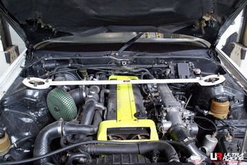 TOYOTA MARK II 88-92 2.5T ULTRARACING FRÄMRE ÖVRE FJÄDERBENSSTAG