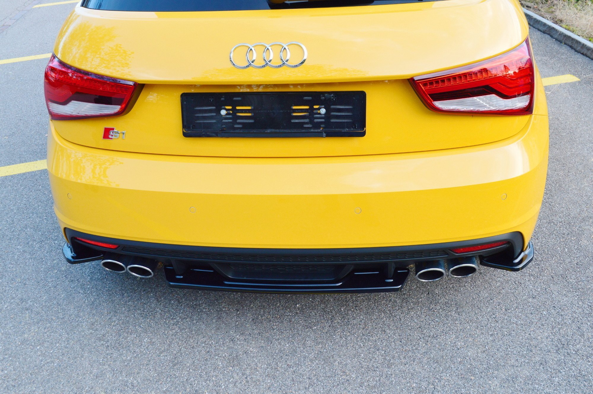 Rear Central Splitter Audi S1 Mk1 (2014-2018)