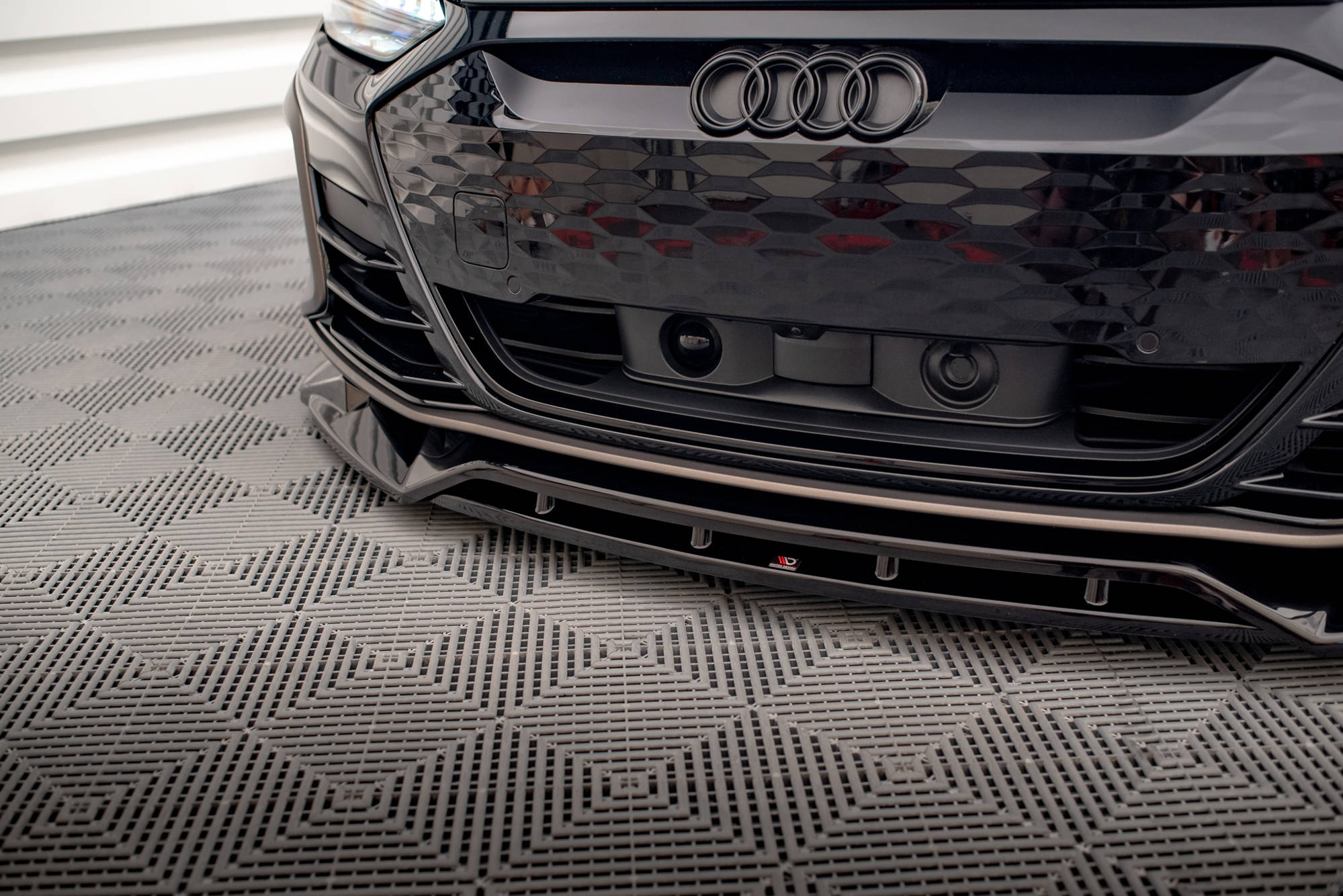 Front Splitter V.2 Audi e-Tron GT / RS GT Mk1 - 3