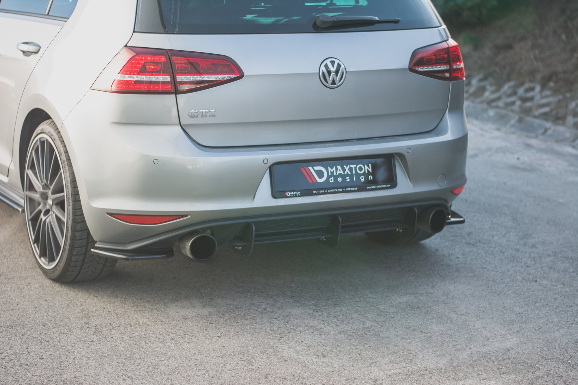 Rear Side Splitters V2 VW Golf 7 GTI (2013-2016) - 4