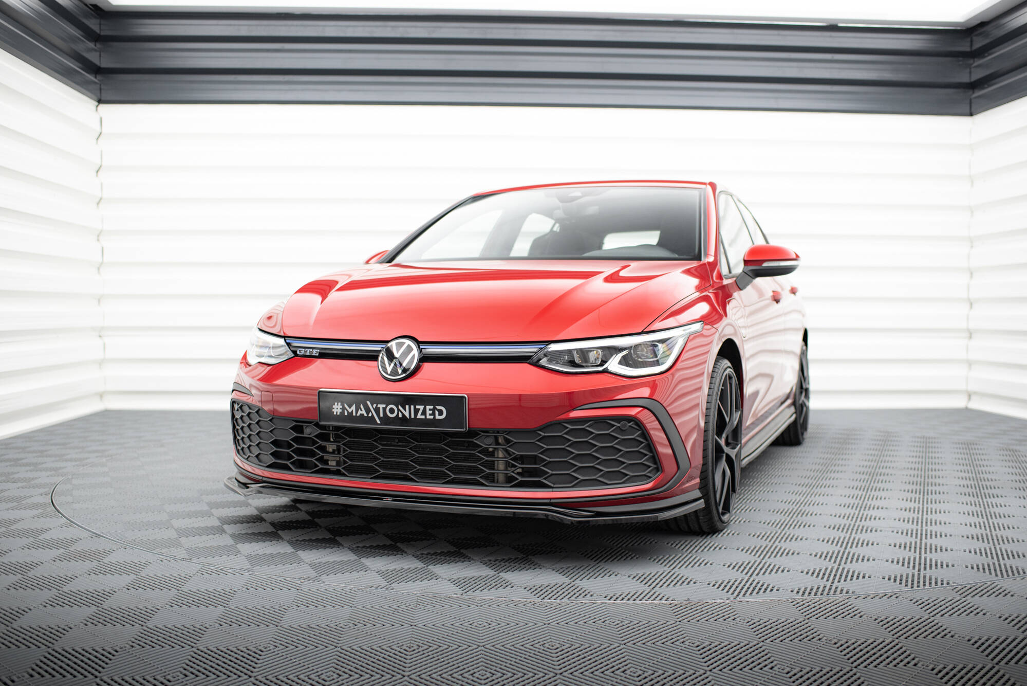 Front Splitter V.4 Volkswagen Golf GTI / GTE / R-Line Mk8 - 3