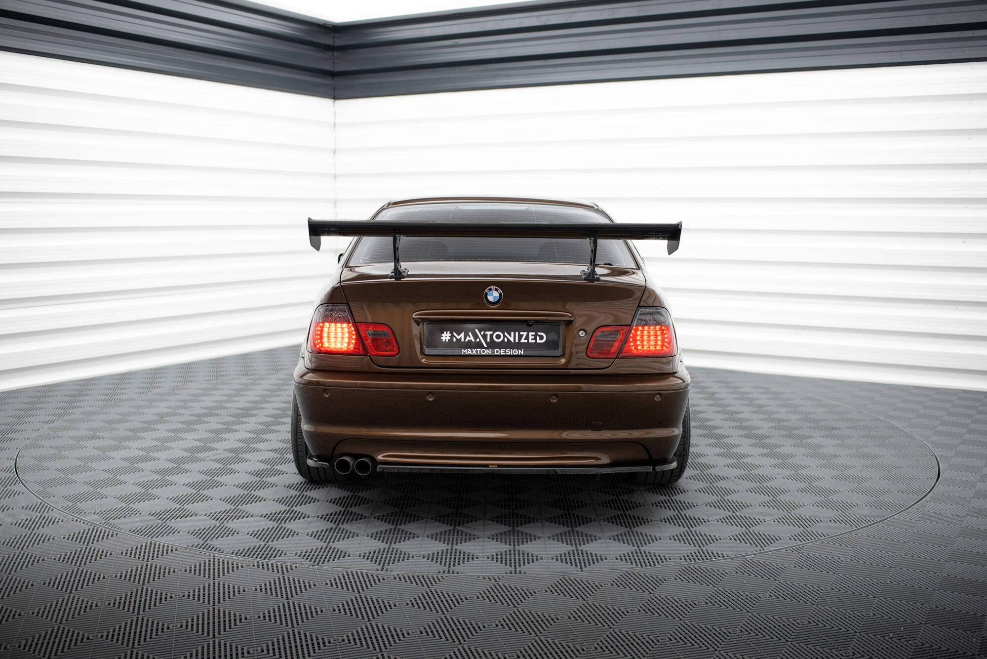 CARBON SPOILER WITH INTERNAL BRACKETS UPRIGHTS SUITABLE FOR BMW 3 COUPE E46 – MAXTON DESIGN - 7
