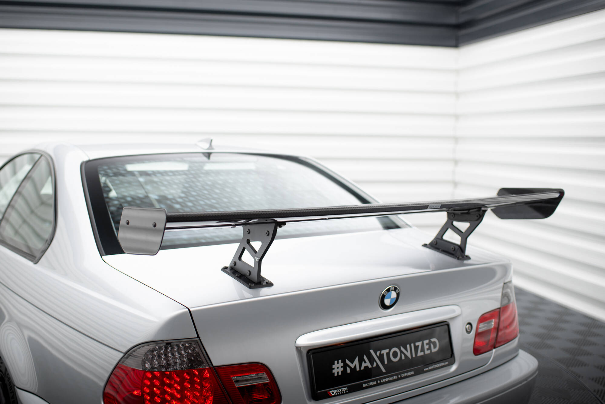 CARBON SPOILER WITH INTERNAL BRACKETS UPRIGHTS SUITABLE FOR BMW 3 COUPE E46 – MAXTON DESIGN - 15