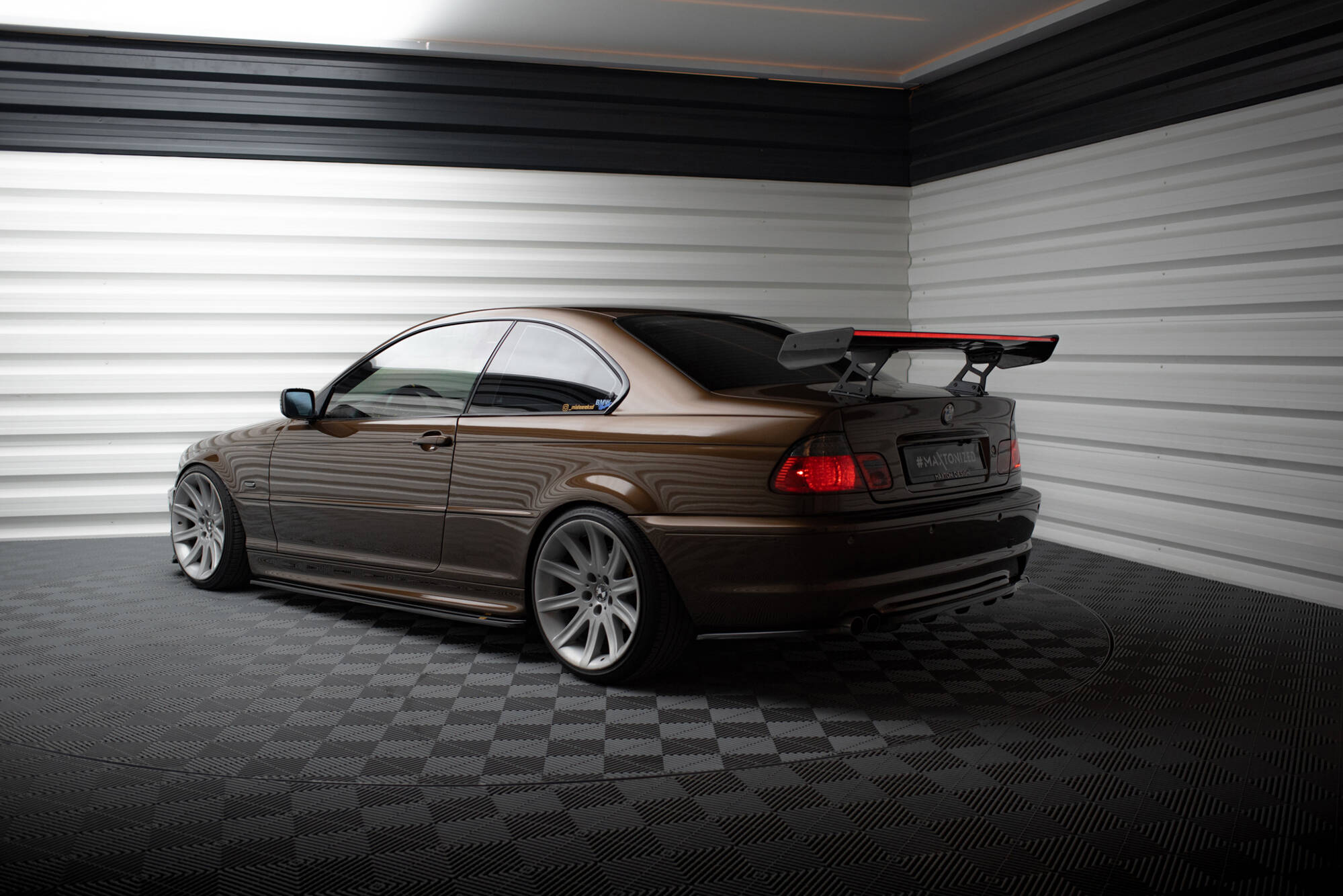 CARBON SPOILER WITH INTERNAL BRACKETS UPRIGHTS + LED SUITABLE FOR BMW 3 COUPE E46 – MAXTON DESIGN - 6
