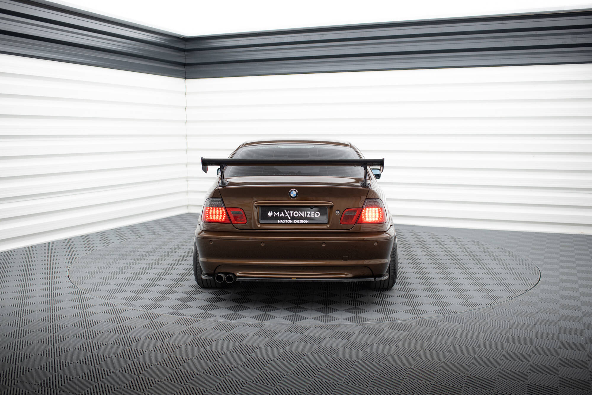 CARBON SPOILER WITH EXTERNAL BRACKETS UPRIGHTS SUITABLE FOR BMW 3 COUPE E46 – MAXTON DESIGN - 11