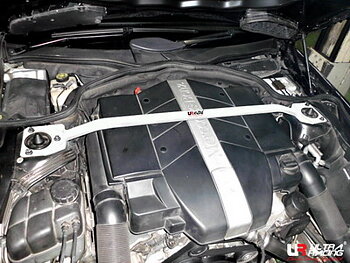 MERCEDES SL 350 02-11 ULTRARACING FRONT UPPER STRUTBAR