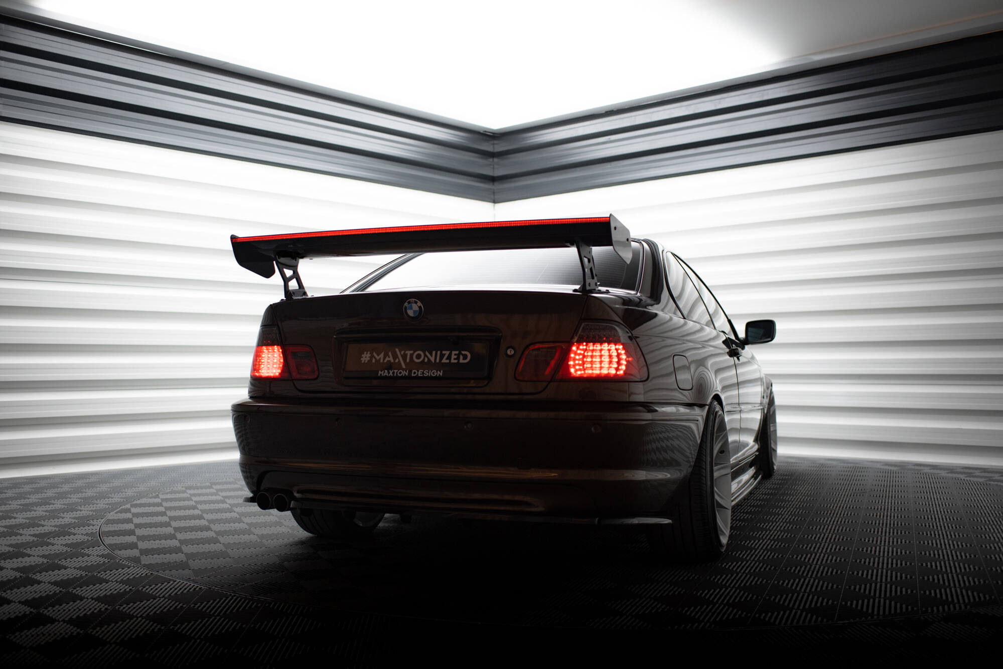 CARBON SPOILER WITH EXTERNAL BRACKETS UPRIGHTS + LED SUITABLE FOR BMW 3 COUPE E46 – MAXTON DESIGN - 9