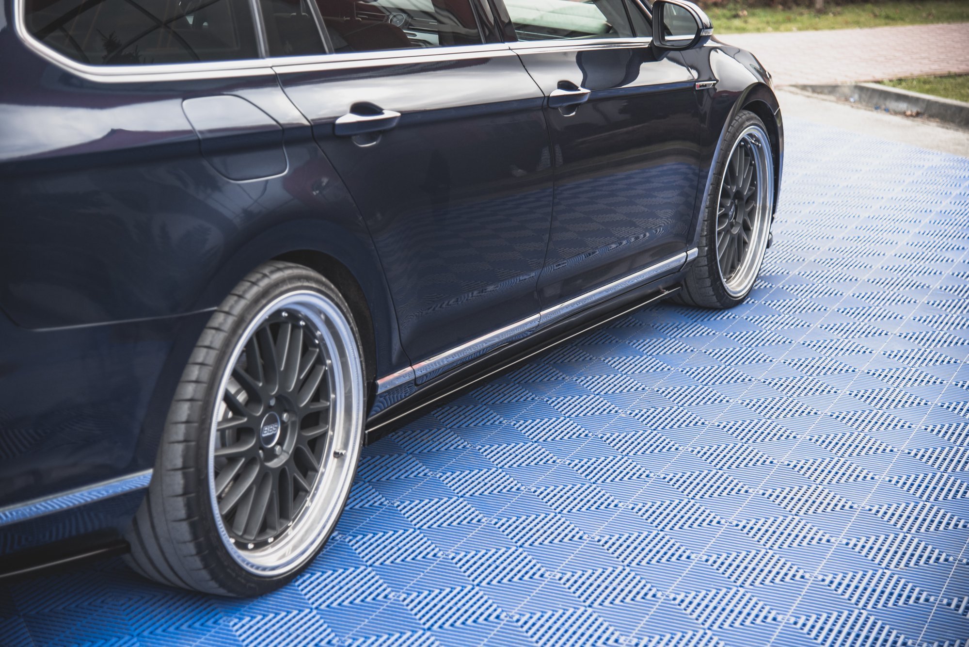 Side Skirts Diffusers VW Passat B8 (2014-2019) - 3