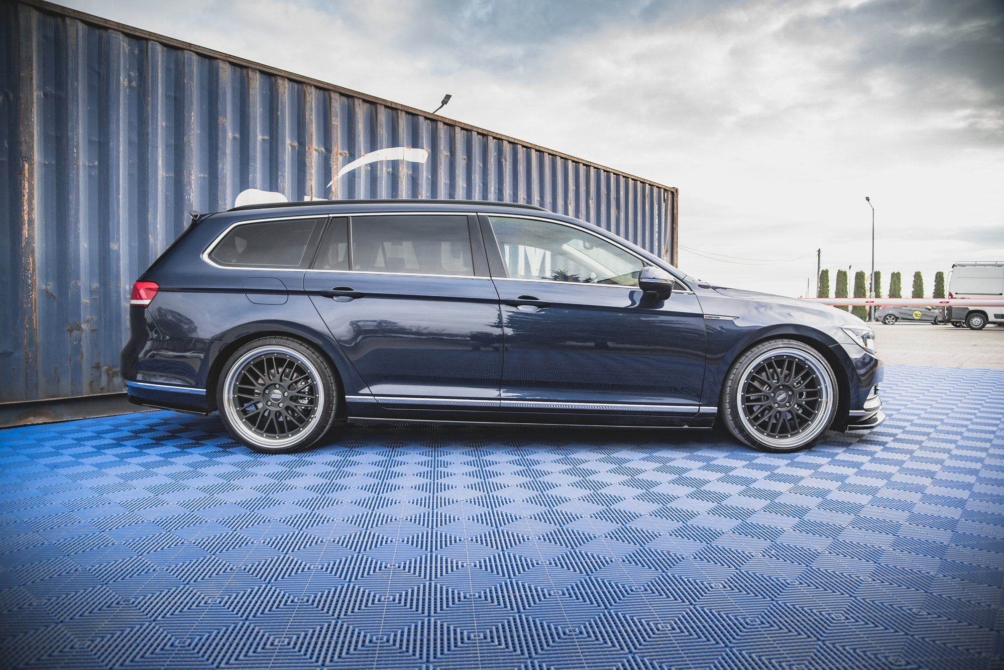 Side Skirts Diffusers VW Passat B8 (2014-2019) - 2