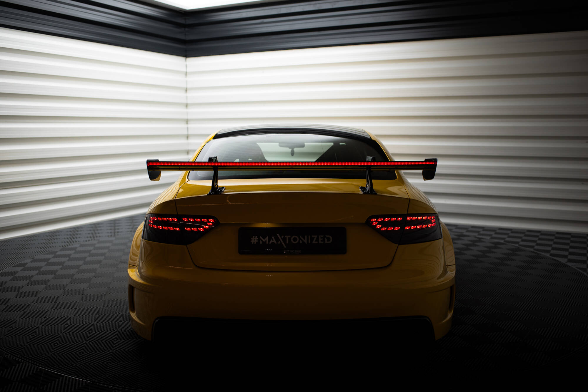 CARBON SPOILER WITH UPPER SWAN MOUNTING + LED SUITABLE FOR AUDI A5 COUPE 8T – MAXTON DESIGN - 18