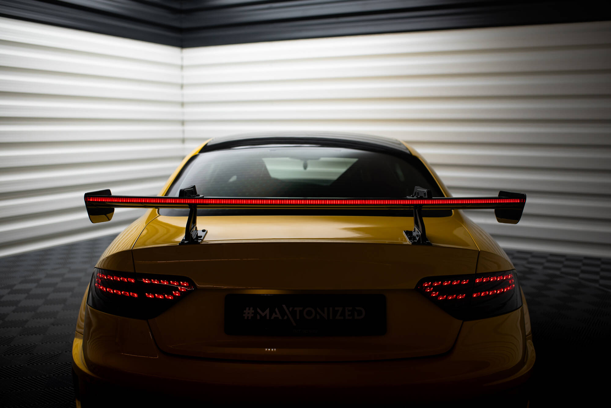 CARBON SPOILER WITH UPPER SWAN MOUNTING + LED SUITABLE FOR AUDI A5 COUPE 8T – MAXTON DESIGN - 3