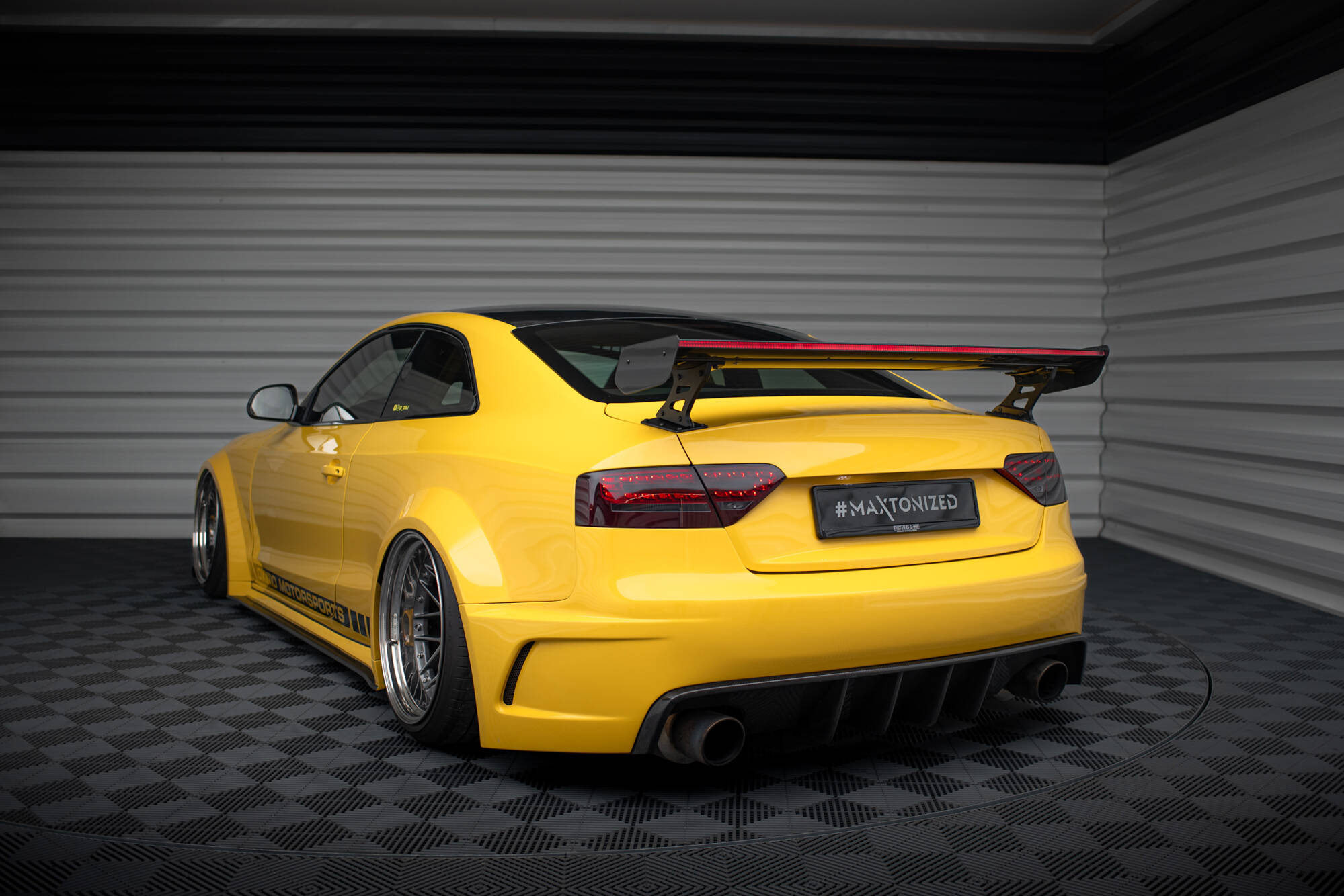 CARBON SPOILER WITH EXTERNAL BRACKETS UPRIGHTS + LED SUITABLE FOR AUDI A5 COUPE 8T – MAXTON DESIGN - 11