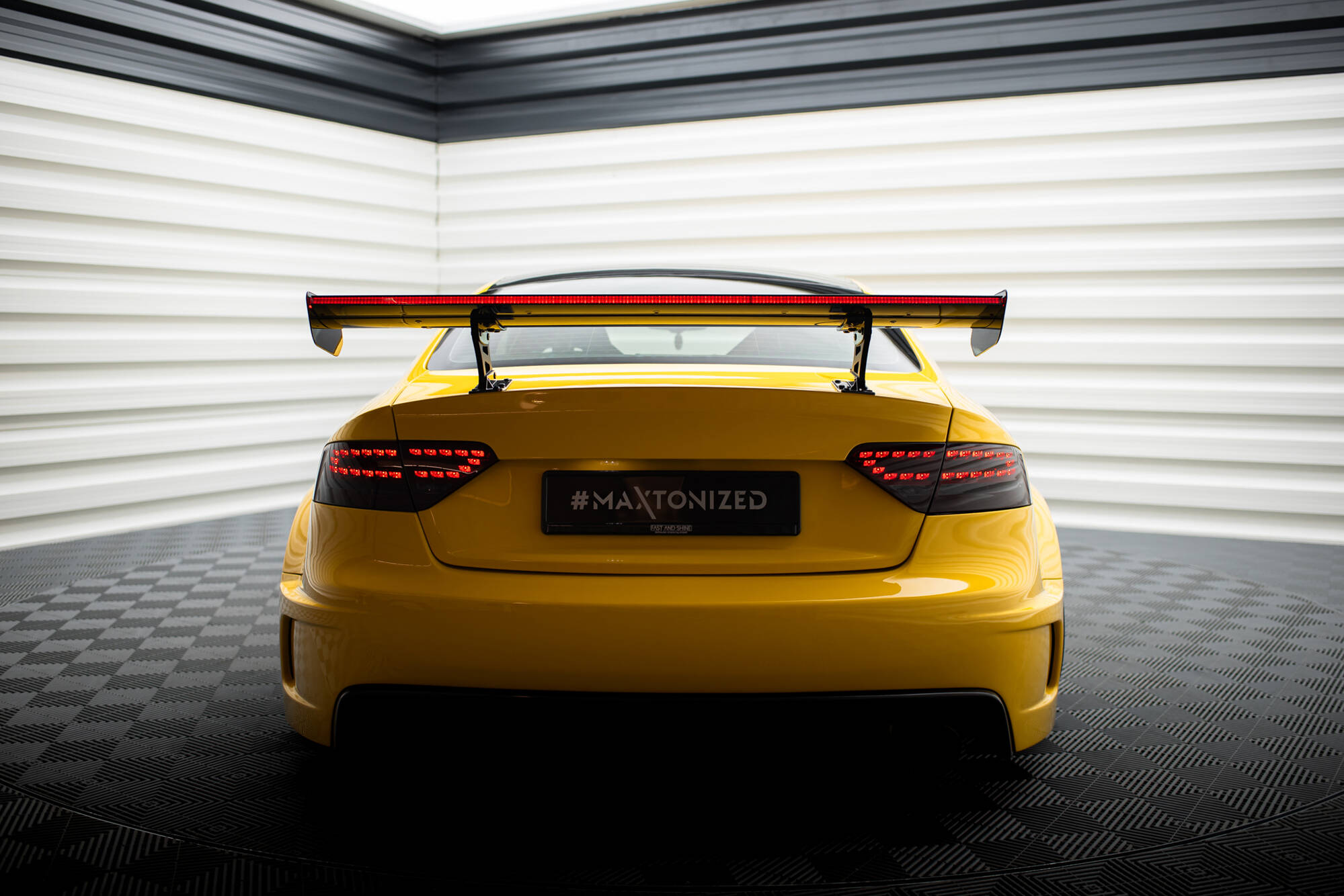 CARBON SPOILER WITH INTERNAL BRACKETS UPRIGHTS + LED SUITABLE FOR AUDI A5 COUPE 8T – MAXTON DESIGN - 13