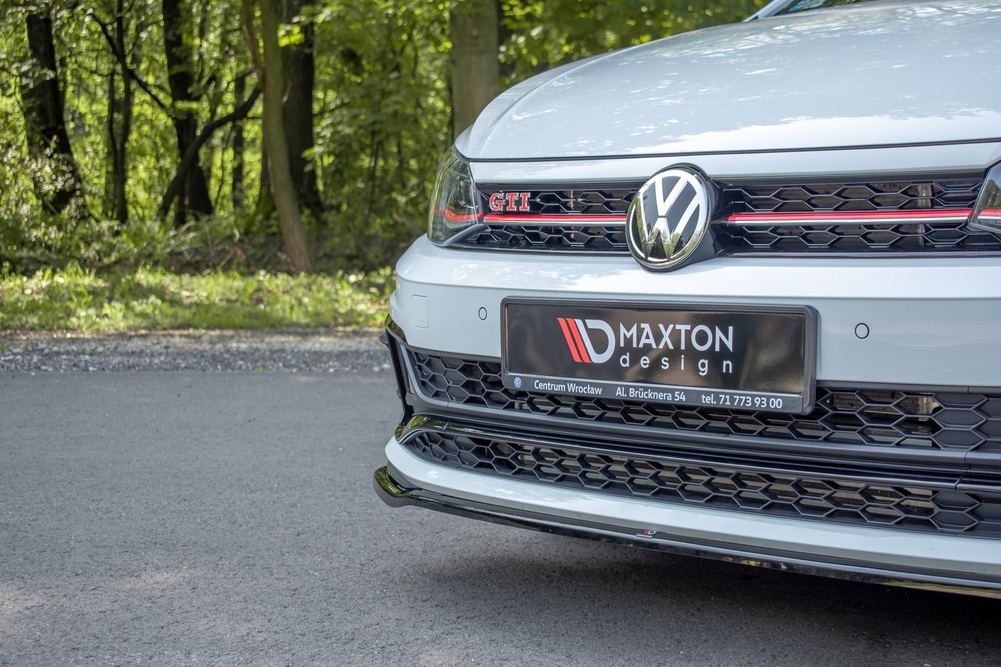 Front Splitter V.2 Volkswagen Polo GTI / R-Line Mk6 - 8