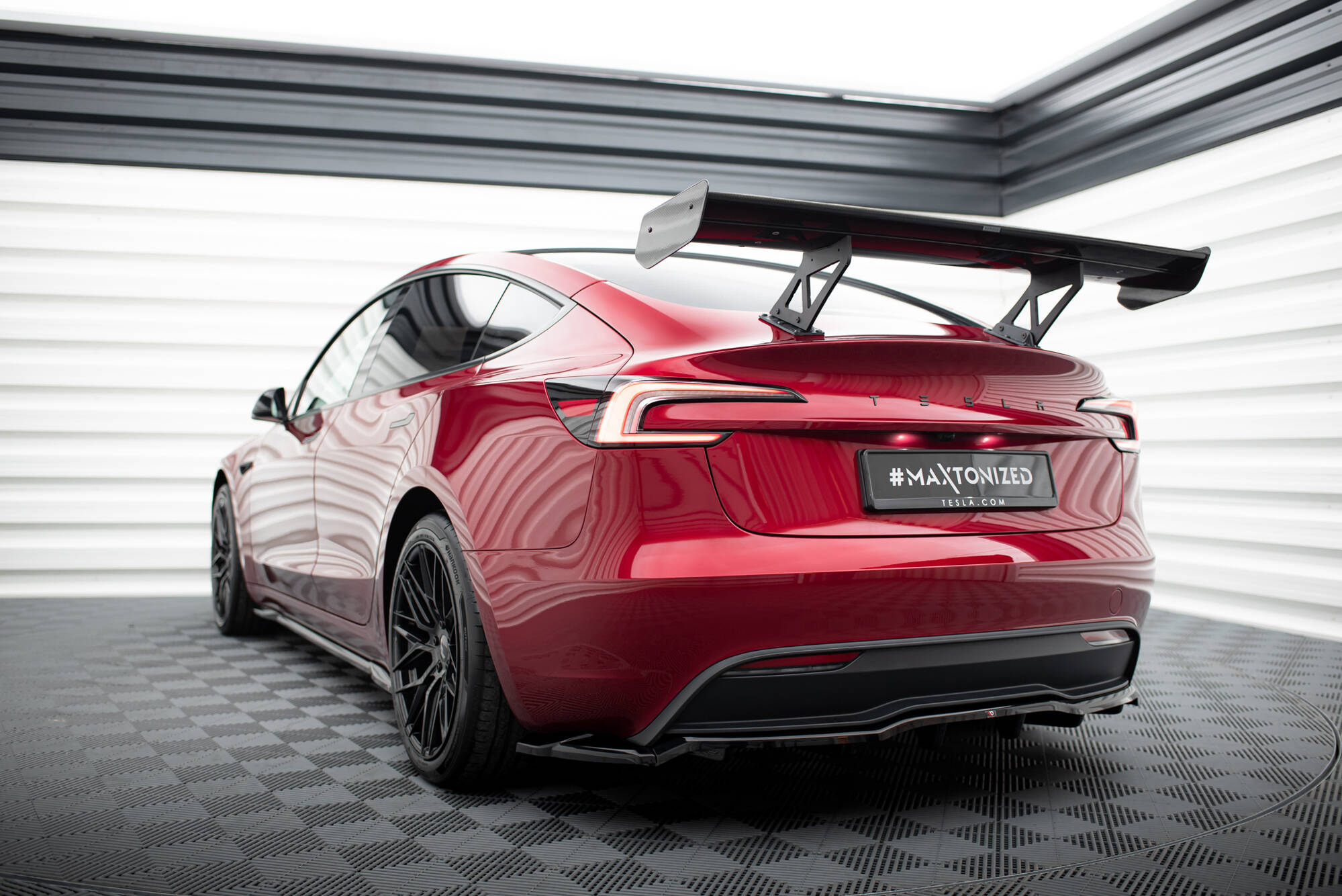 CARBON SPOILER SUITABLE FOR TESLA MODEL 3 – MAXTON DESIGN - 21
