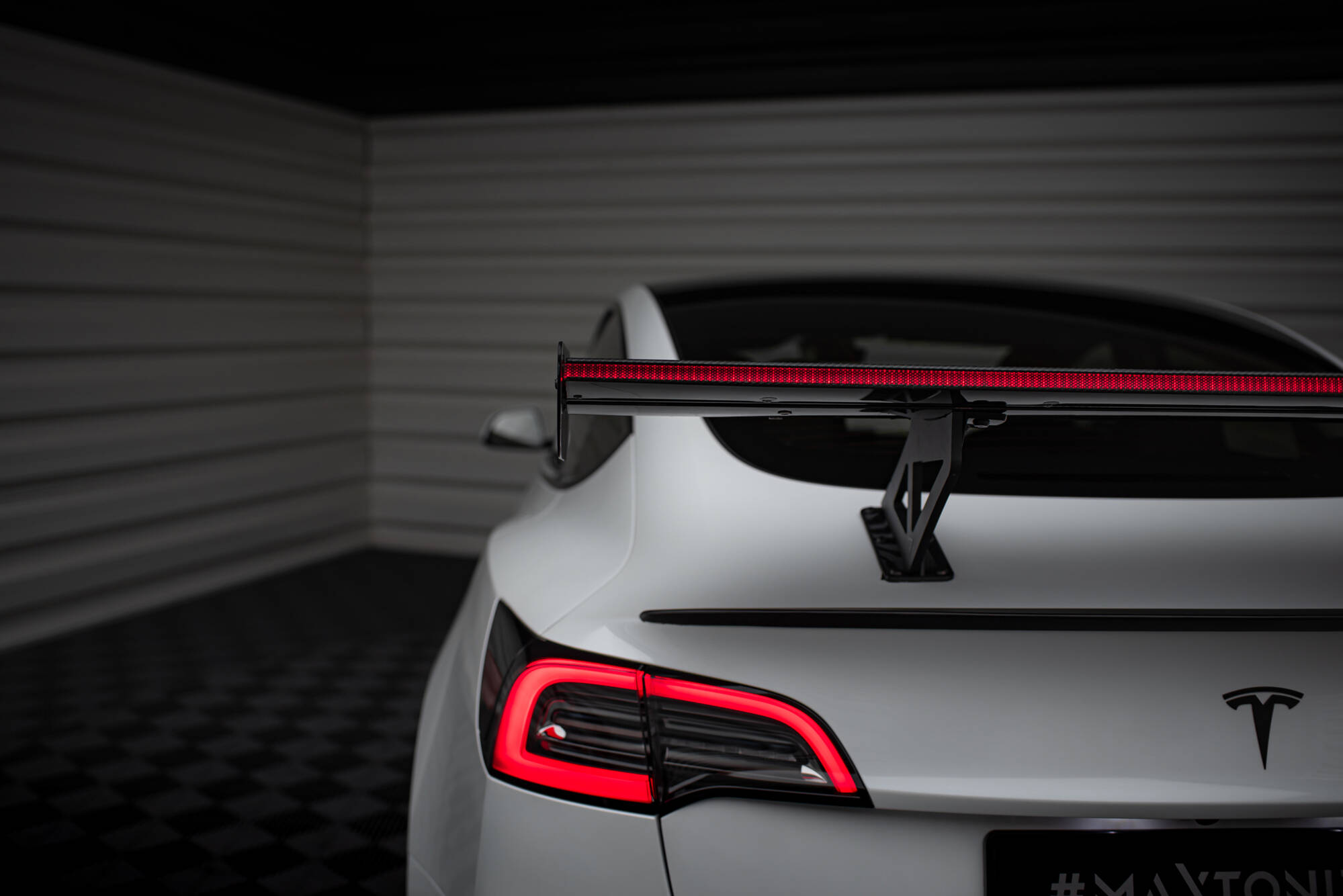 CARBON SPOILER + LED SUITABLE FOR TESLA MODEL 3 – MAXTON DESIGN - 19