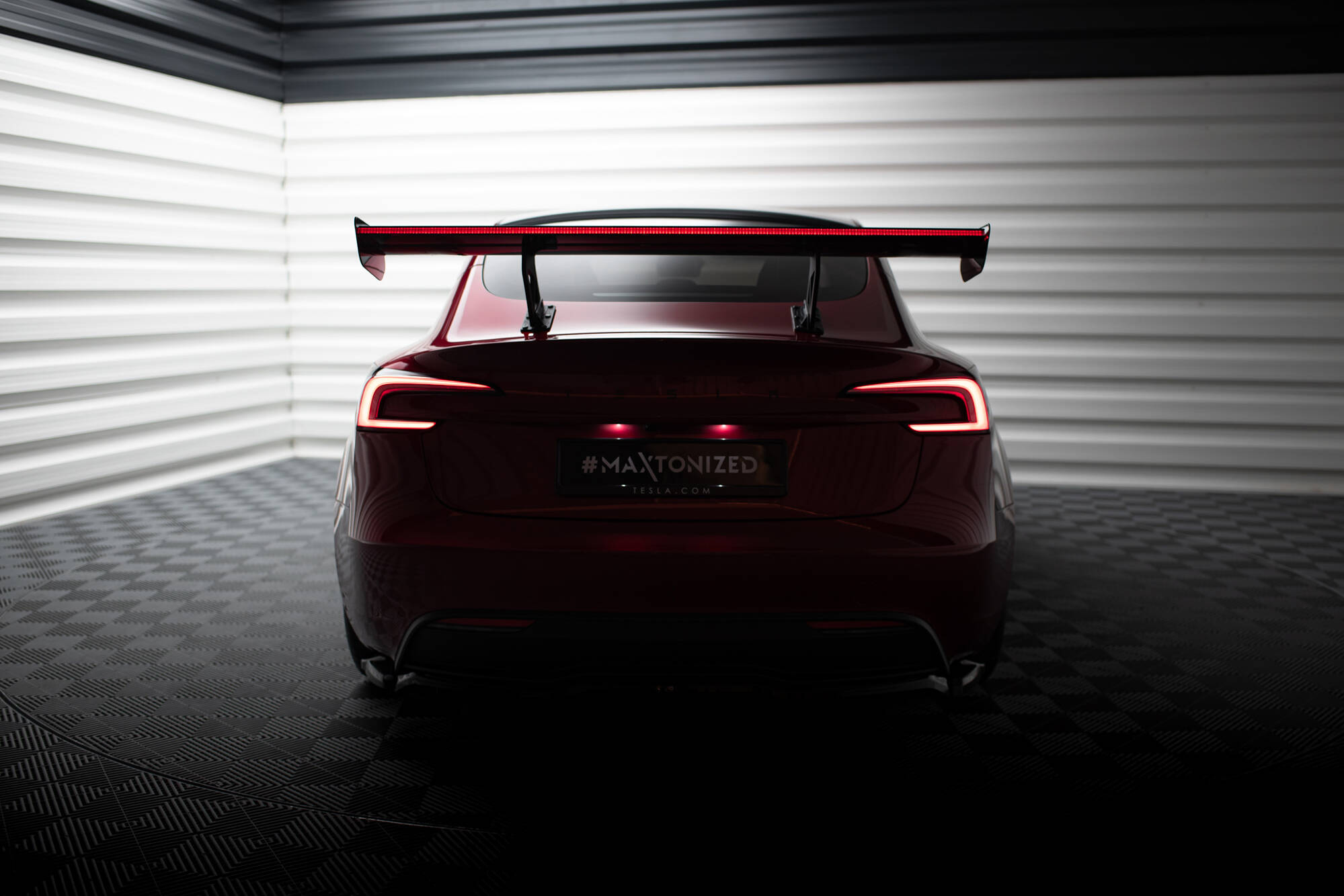CARBON SPOILER + LED SUITABLE FOR TESLA MODEL 3 – MAXTON DESIGN - 13