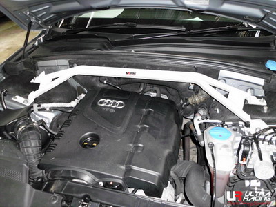 AUDI Q5 2.0 08+ ULTRARACING 2-PUNKTS FRÄMRE ÖVRE FJÄDERBENSSTAG