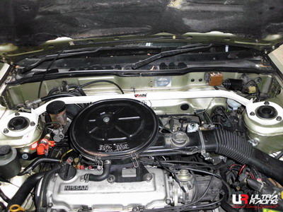 NISSAN BLUEBIRD 89-93 U12 1.8 ULTRA-R FRÄMRE ÖVRE FJÄDERBENSSTAG