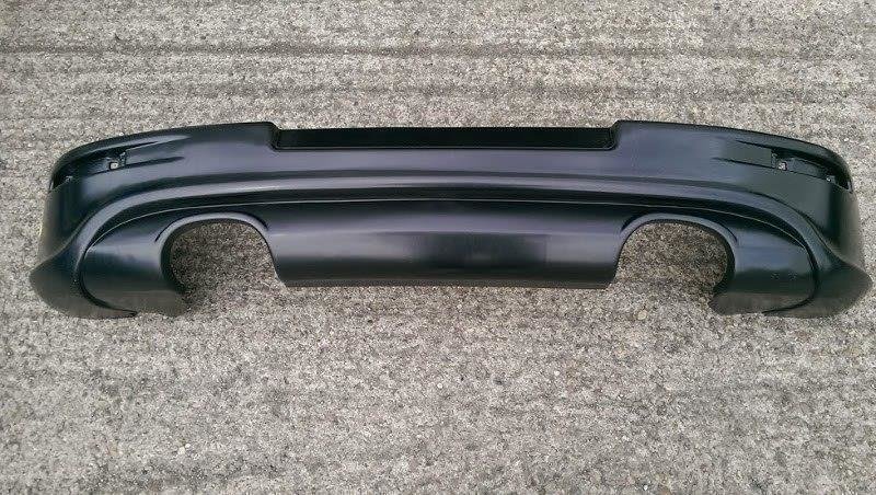 Rear Valance VW Golf V R32 (With 2 Exhaust Holes) (2003-2008) - 2