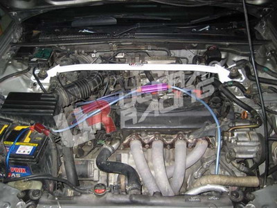HONDA ACCORD 90-93 ULTRARACING FRÄMRE ÖVRE FJÄDERBENSSTAG INJECT.