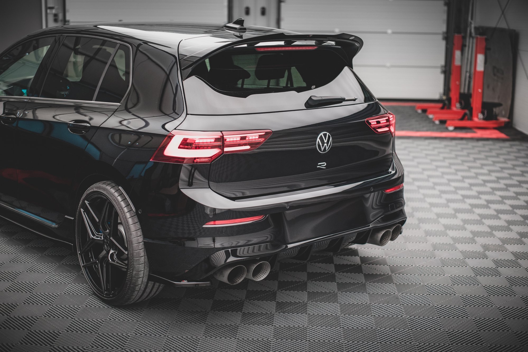 Rear Side Splitters V.2 VW Golf R MK8 (2020-) - 5