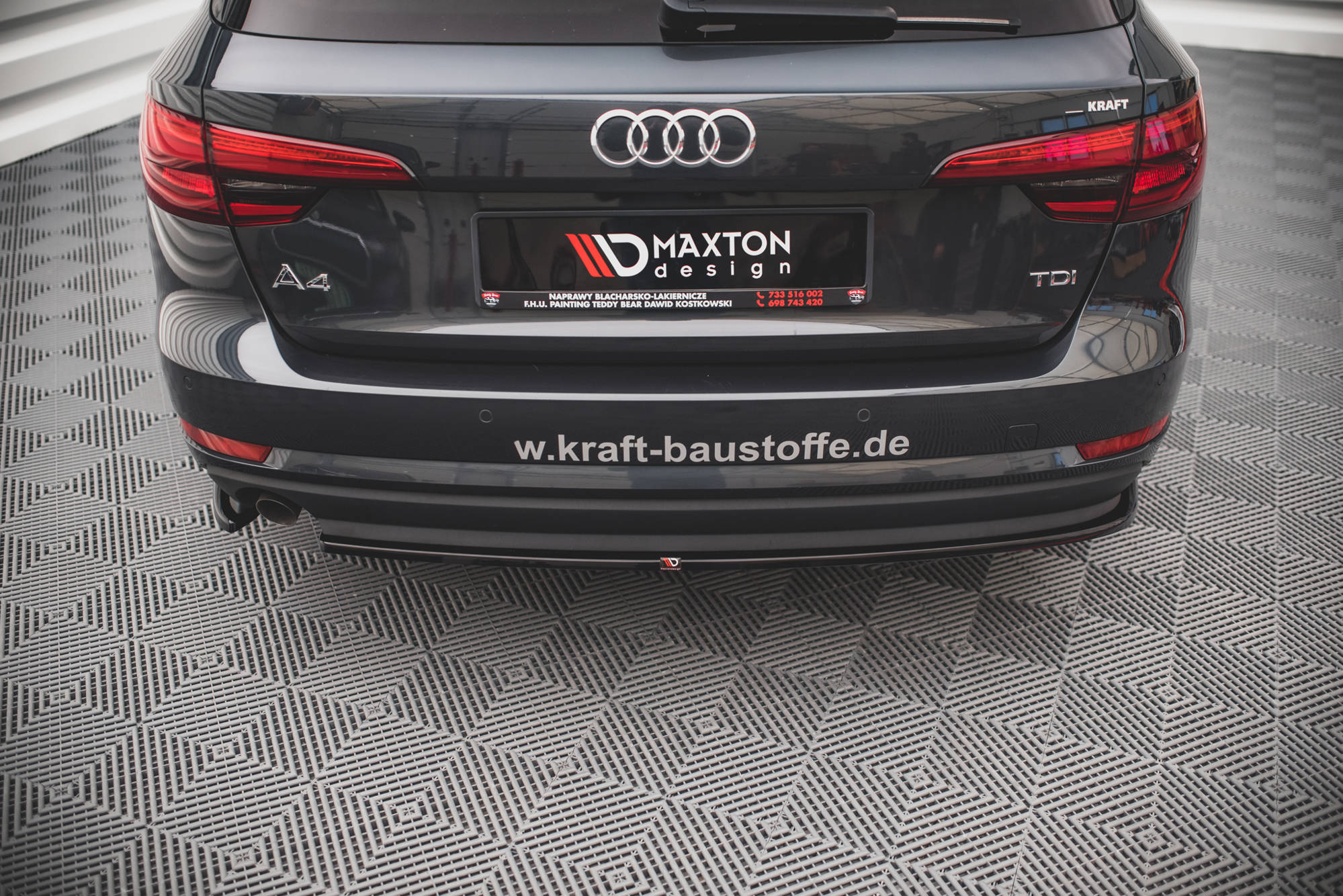 Rear Side Splitters Audi A4 B9 - 4