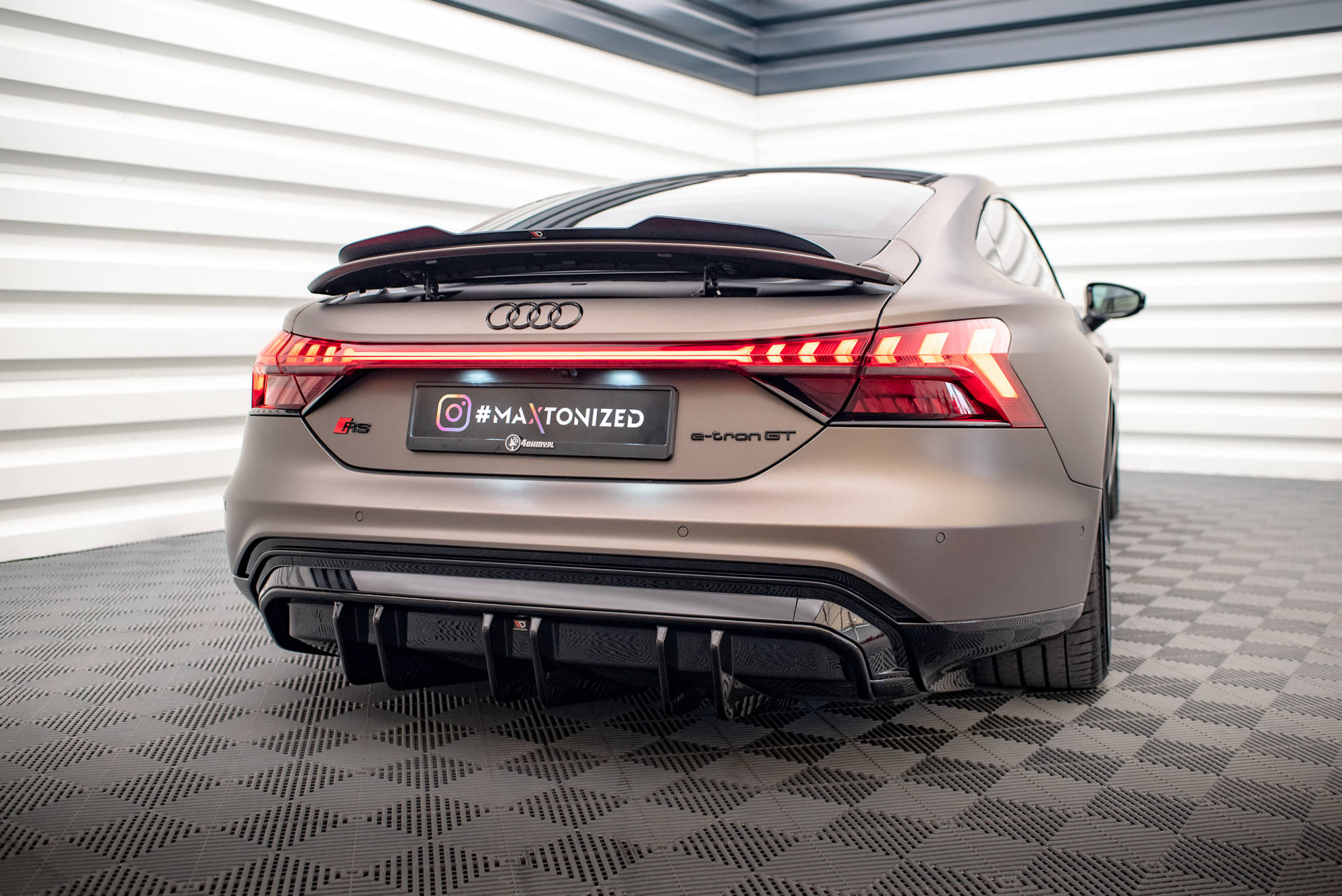 Rear Valance Audi e-Tron GT / RS GT Mk1 - 2
