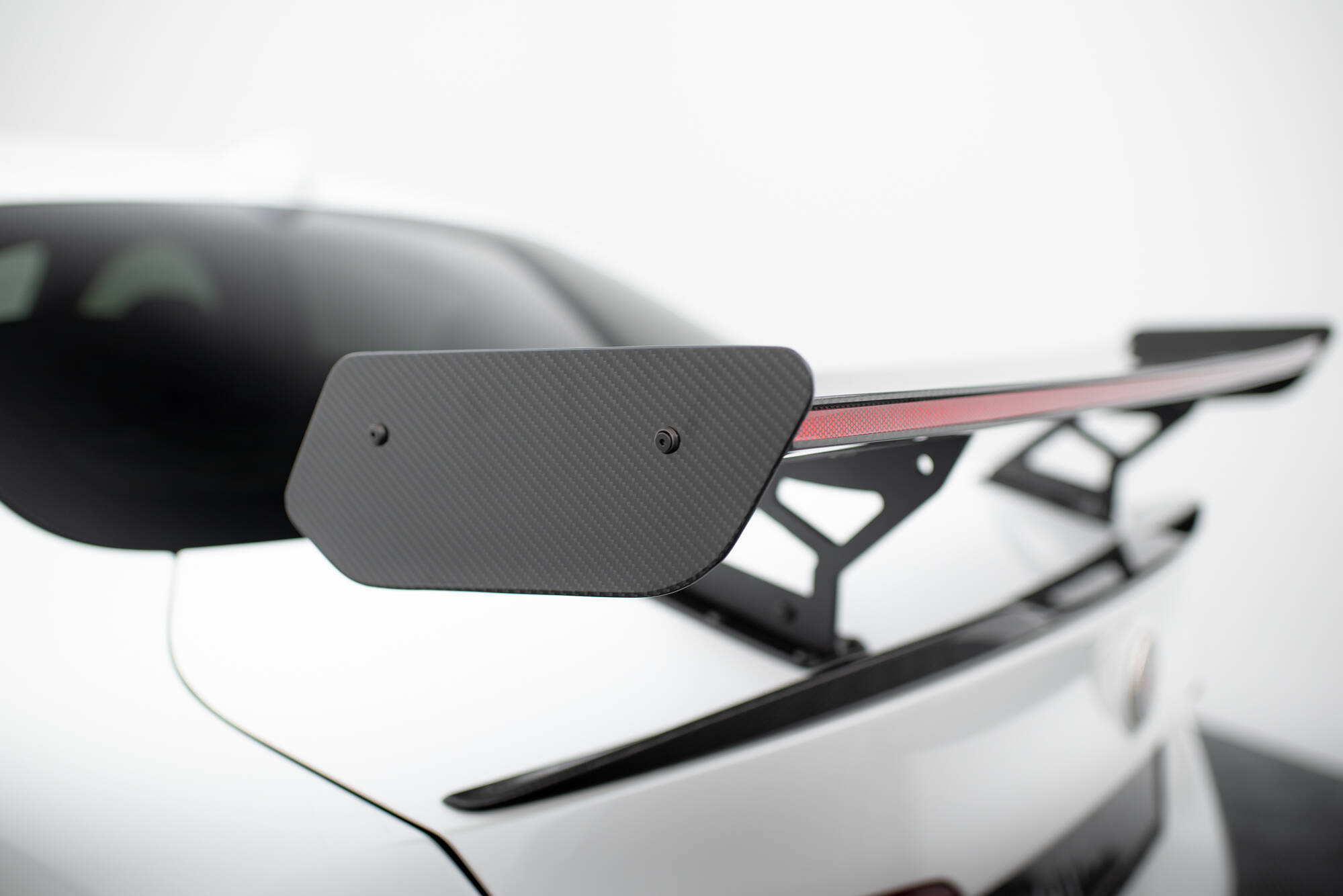 CARBON SPOILER + LED SUITABLE FOR ALFA ROMEO GIULIA QUADRIFOGLIO – MAXTON DESIGN - 13