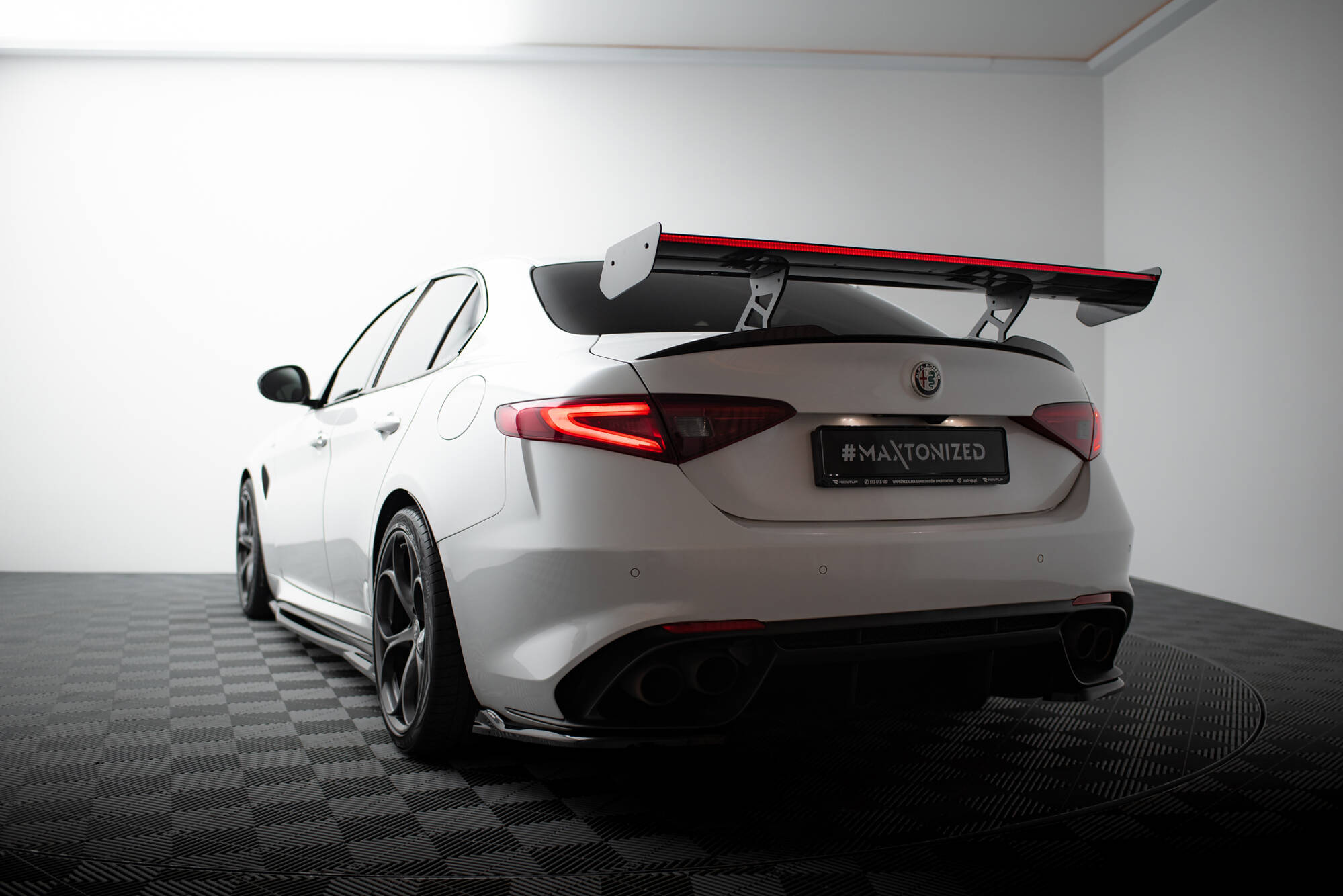CARBON SPOILER + LED SUITABLE FOR ALFA ROMEO GIULIA QUADRIFOGLIO – MAXTON DESIGN - 15