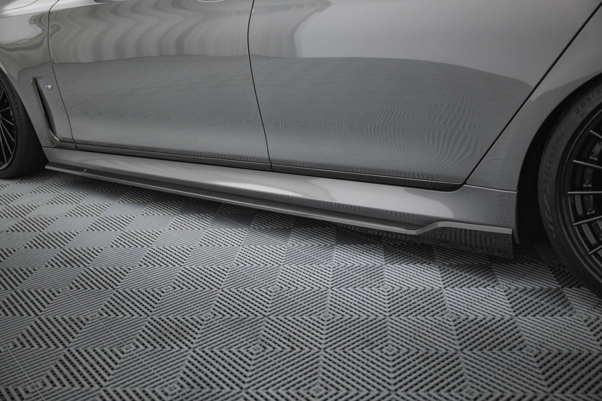 PREPREG CARBON FIBER SIDE SKIRTS SUITABLE FOR BMW 7 M-PACK G11 FACELIFT – MAXTON DESIGN - 5