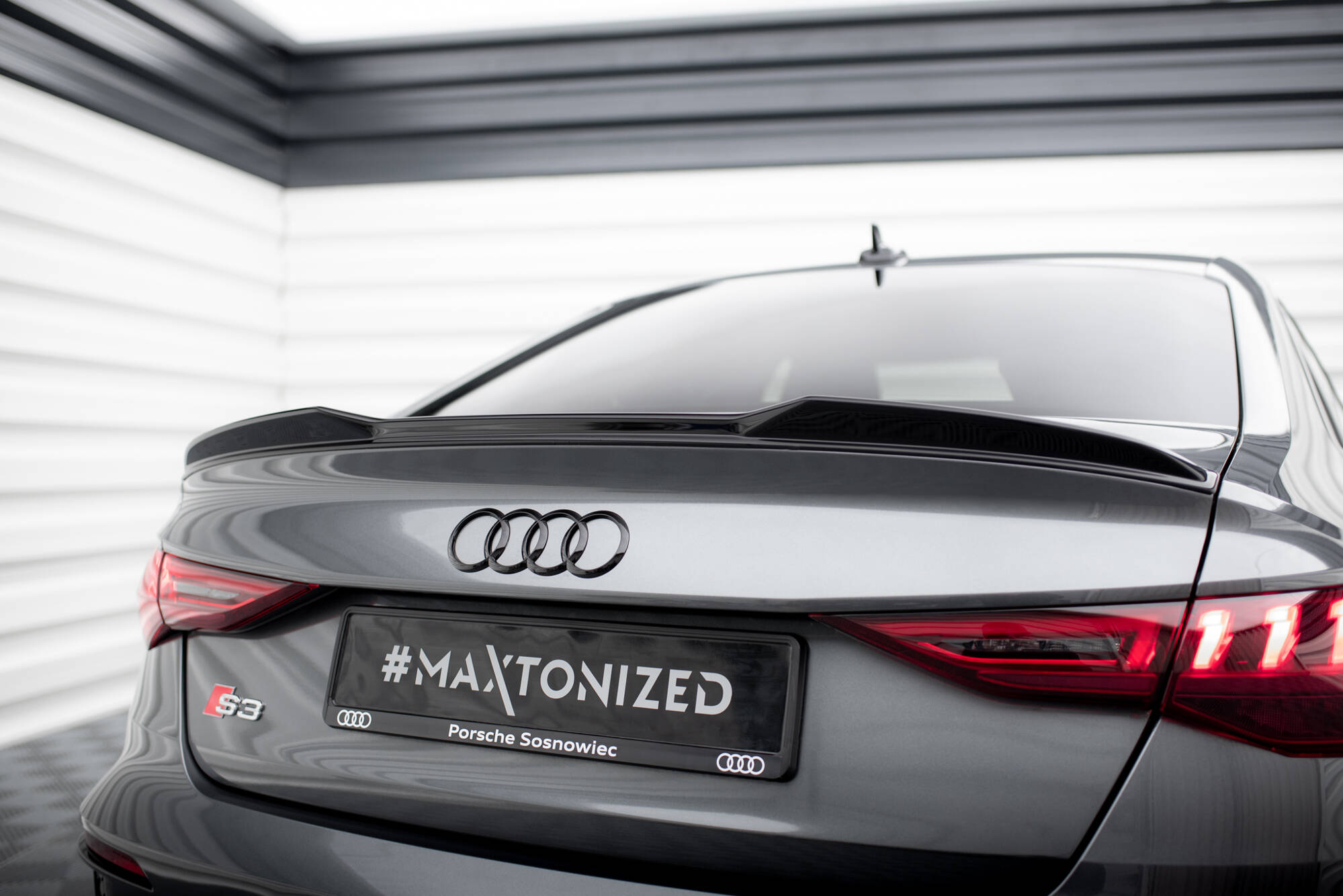 Spoiler CAP 3D Audi A3 / A3 S-Line / S3 / RS3 Sedan 8Y - 7