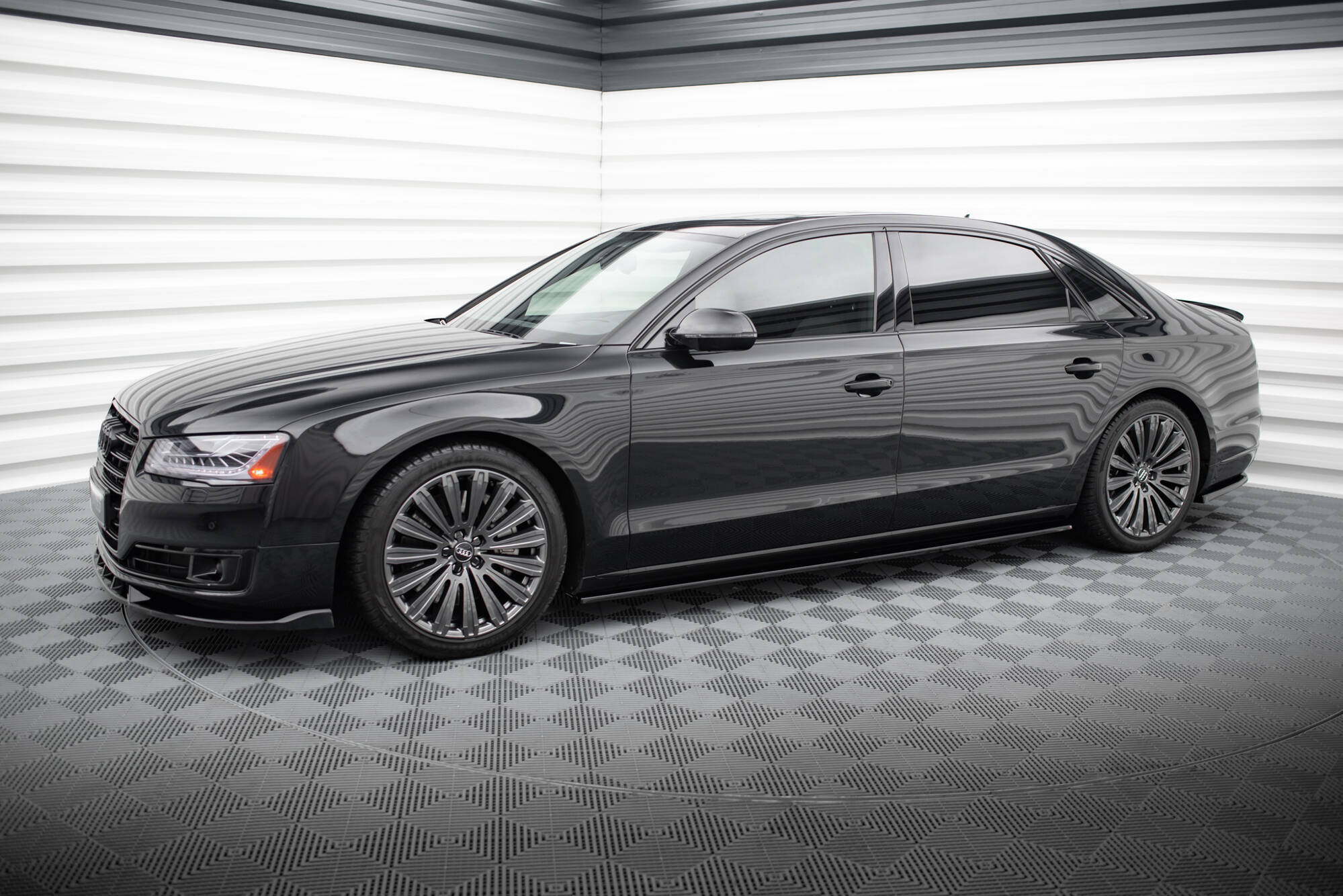 Side Skirts Diffusers Audi A8 Long D4 - 2