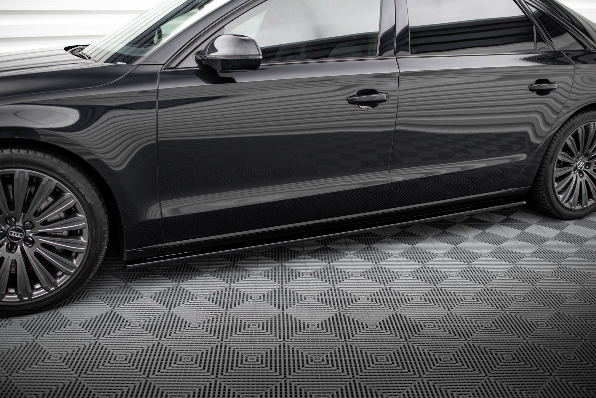 Side Skirts Diffusers Audi A8 Long D4 - 3