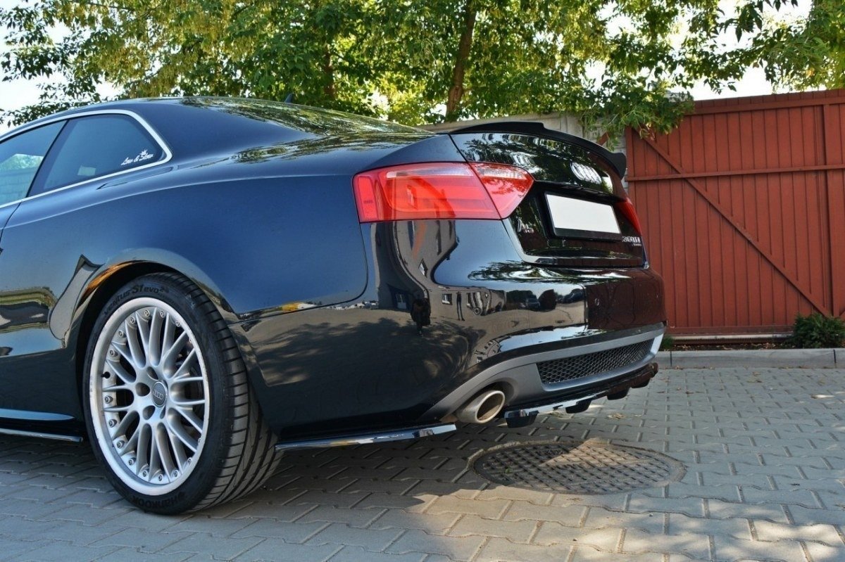 Central Rear Splitter (Vertical Bars) Audi A5 S-Line 8T - 2