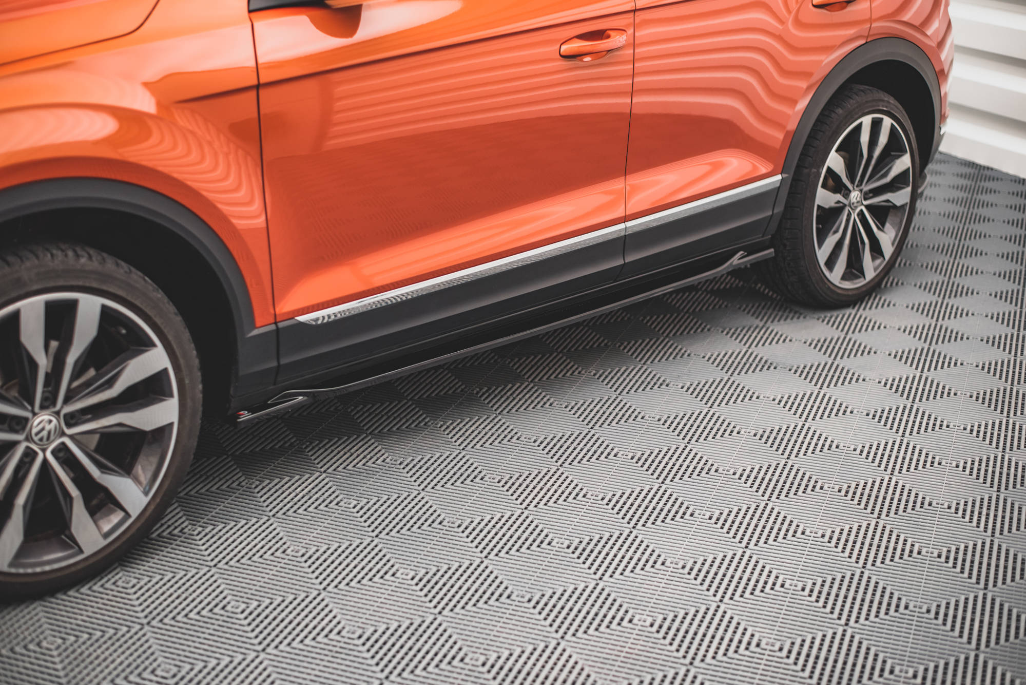 Side Skirts Diffusers VW T-Roc Mk1 - 3