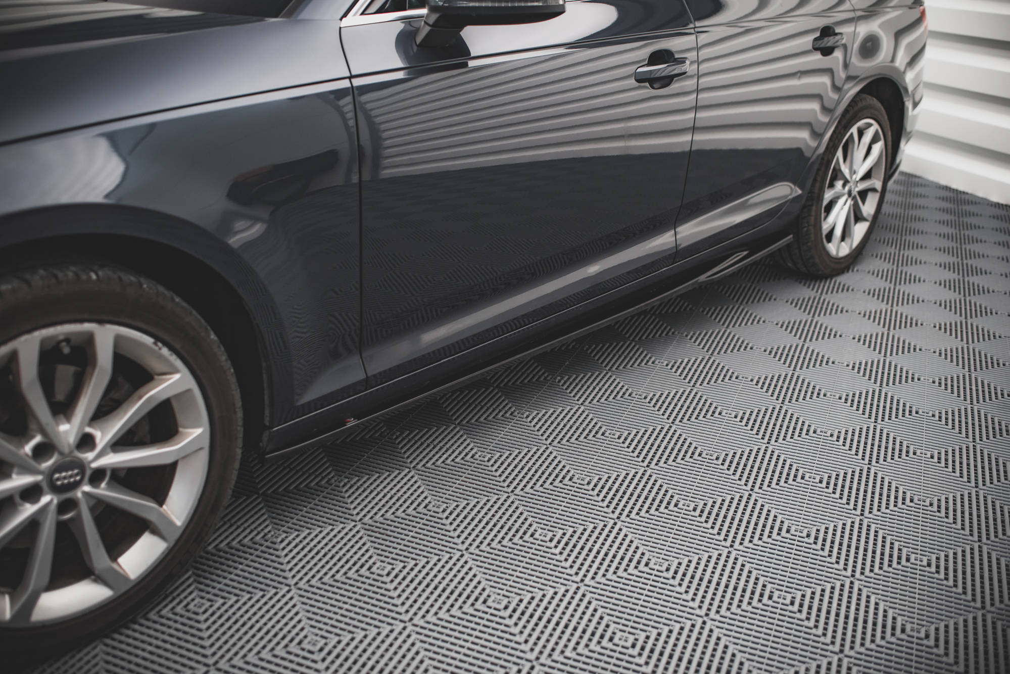 Side Skirts Diffusers Audi A4 B9 - 2