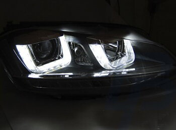 VW GOLF 7 11.12-17  U-TYPE SVARTA DRL SEQ STRÅLKASTARE