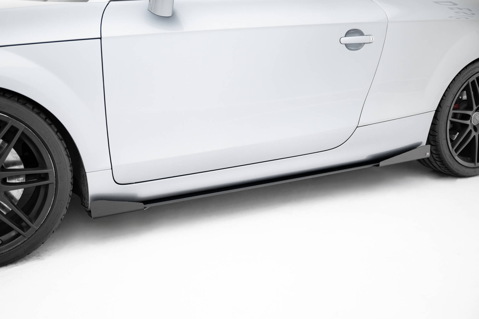 SIDE FLAPS SUITABLE FOR AUDI TT S / TT S-LINE 8J FACELIFT – MAXTON DESIGN - 4