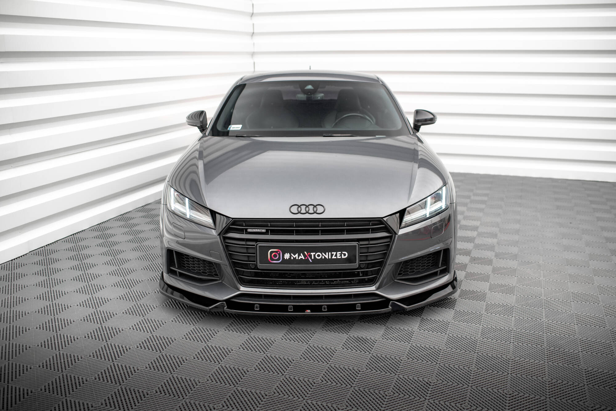 Front Splitter V.2 Audi TT S / S-Line 8S - 2