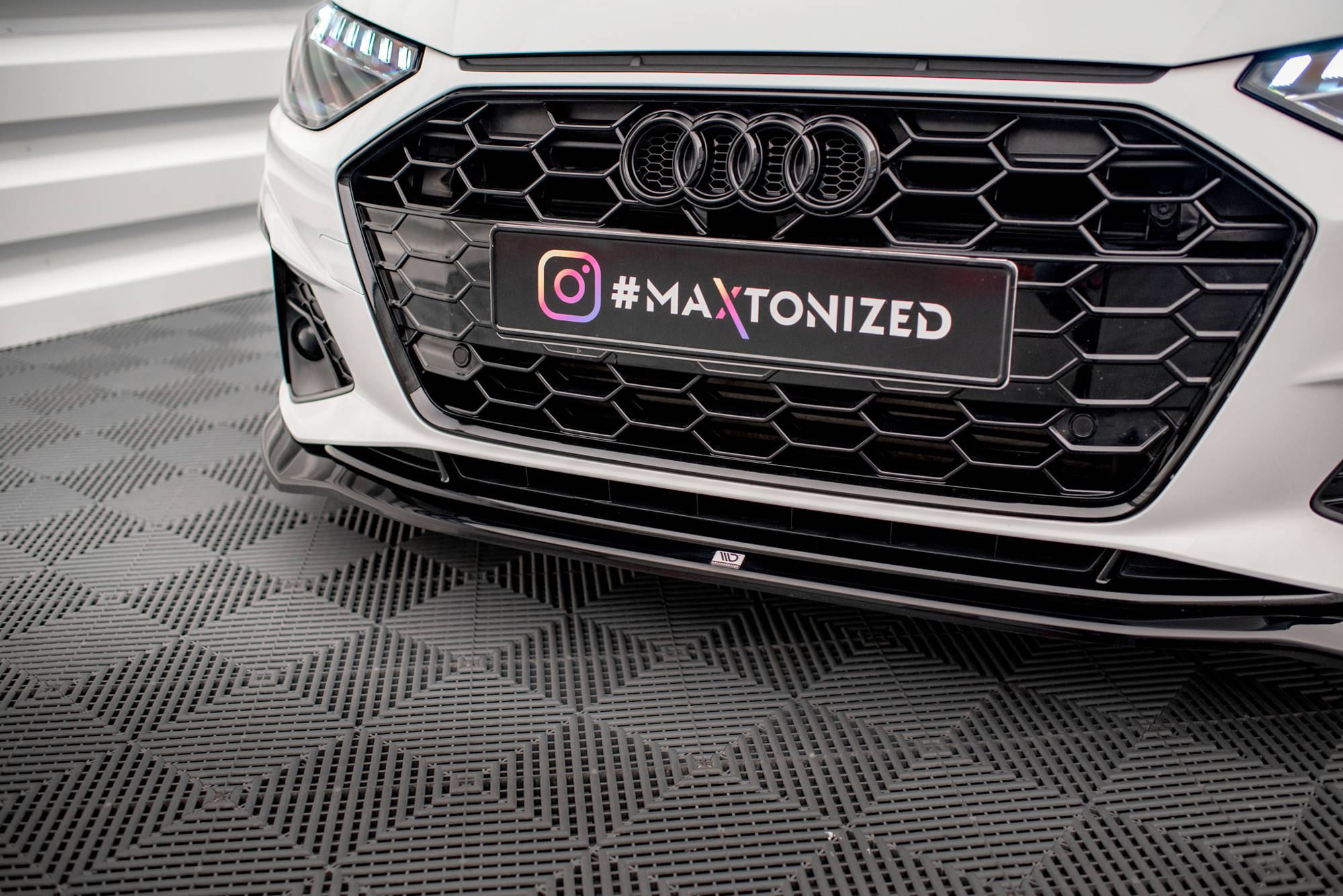 Front Splitter V.2 Audi A4 S-Line / S4 B9 Facelift - 3