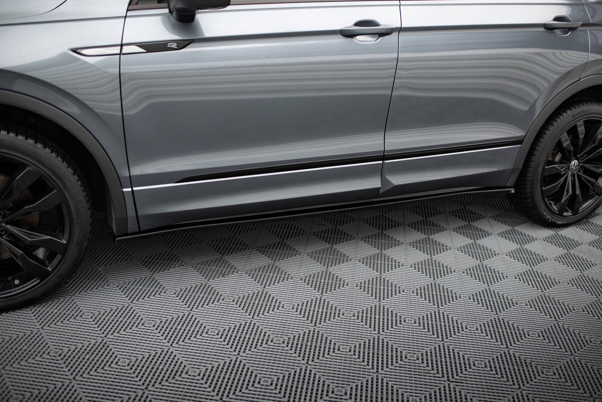 Side Skirts Diffusers VW Tiguan Allspace Mk2 - 3