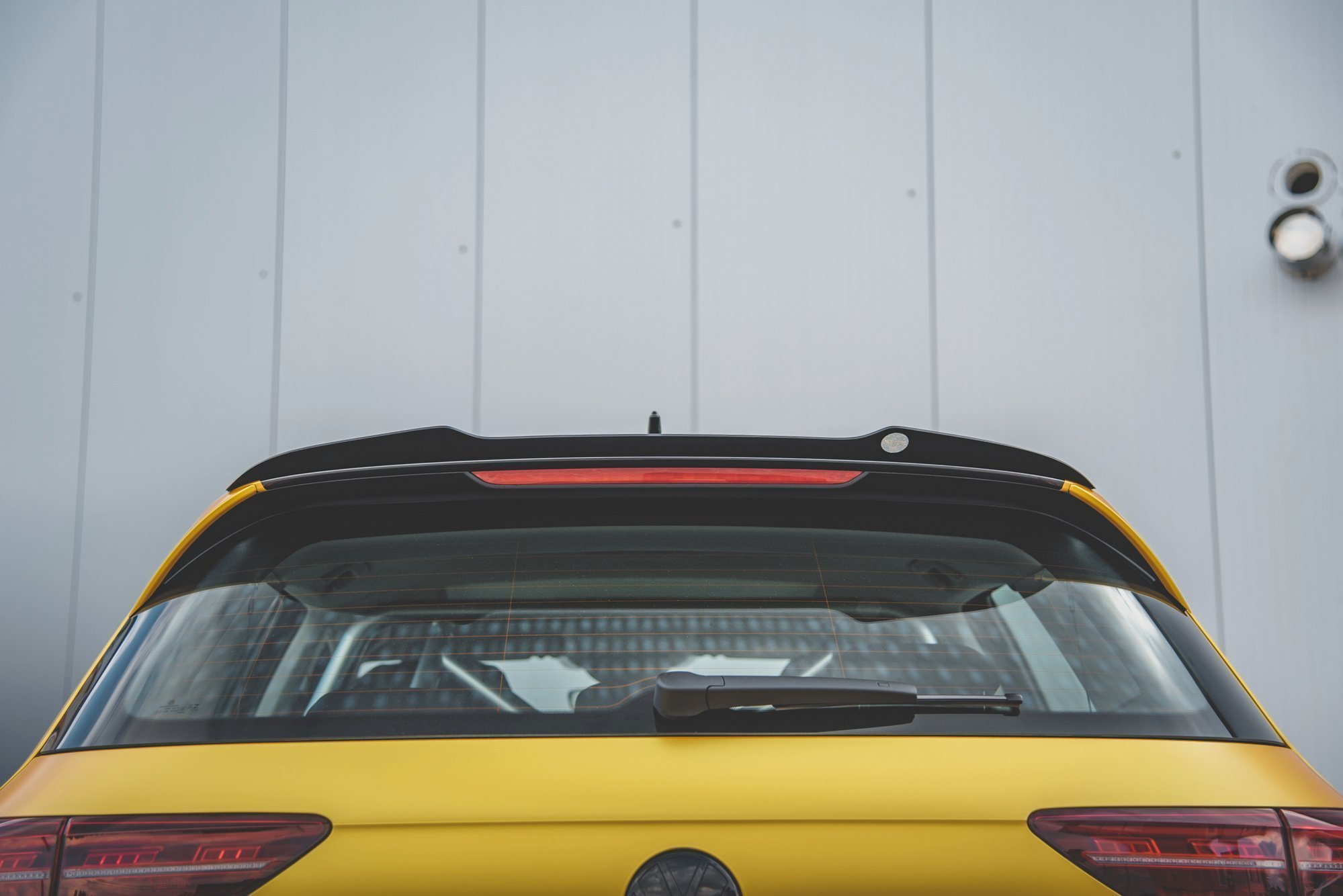 Spoiler CAP V.1 VW Golf 8 / Golf 8 R-Line - 3