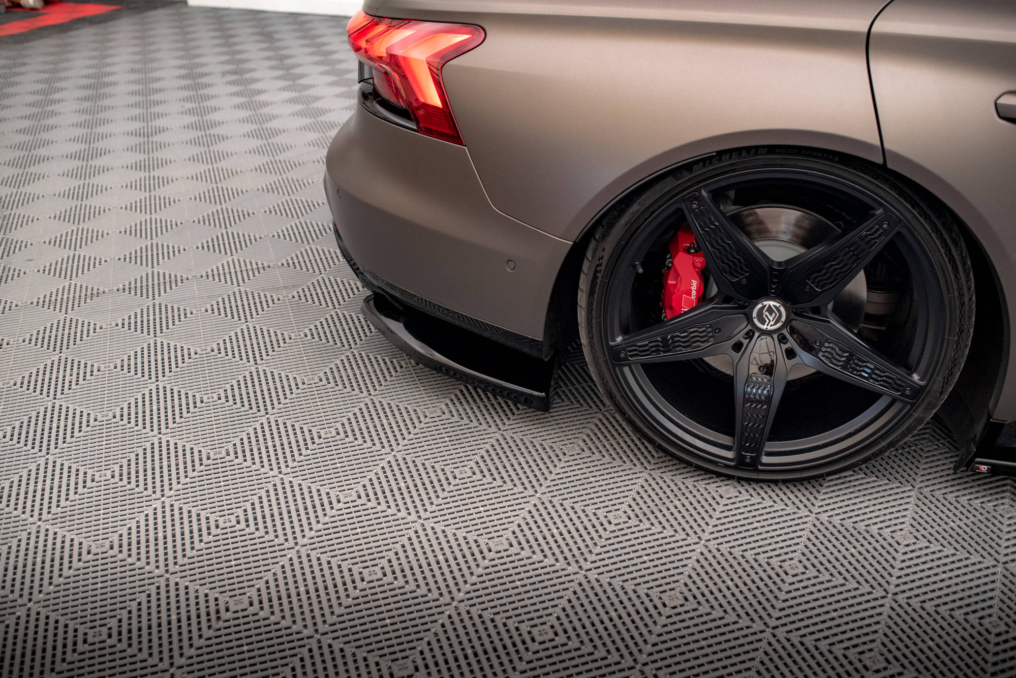 Rear Side Splitters V.2 Audi e-Tron GT / RS GT Mk1 - 4